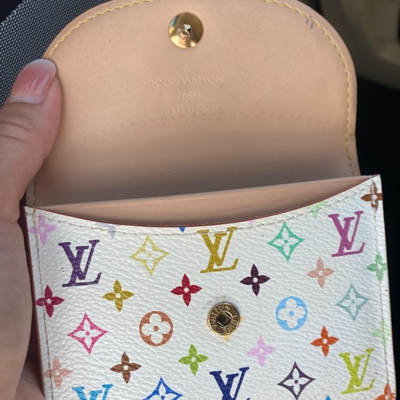 Reposhing  🤩 LV White Multicolor Flap Card coin case holder wallet 💚💛💗💙❤️💜 - Picture 6 of 16